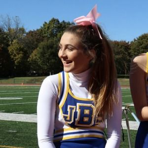 Meet your Posher, Madison